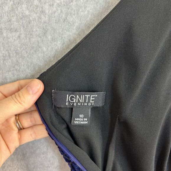 Ignite Evenings Size 10 Blue Velvet Burnout Dress Scoop Neck 3/4 Sleeves V-Back - Picture 5 of 14